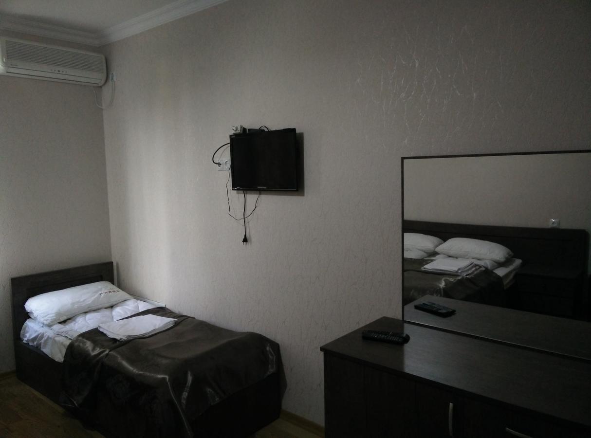 Hotel Mimino Tbilisi Exterior photo