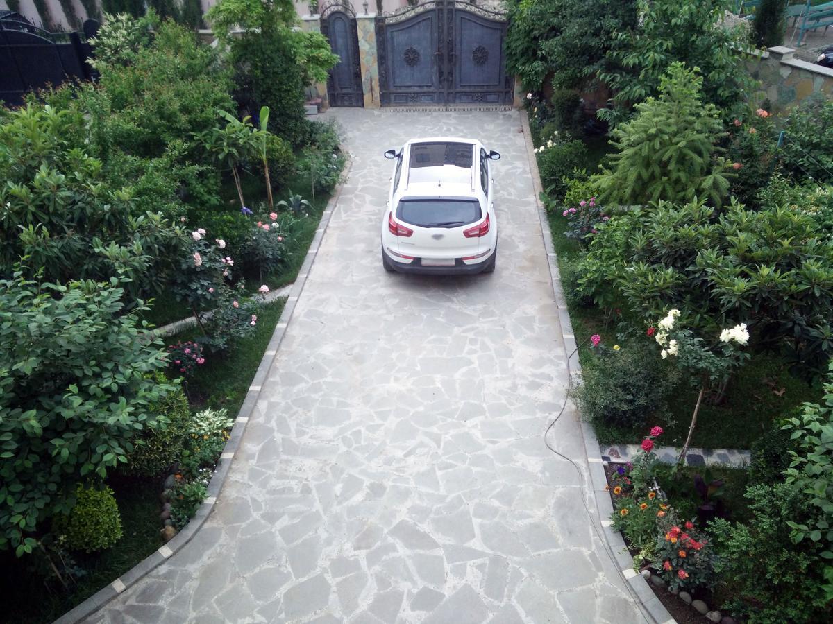 Hotel Mimino Tbilisi Exterior photo
